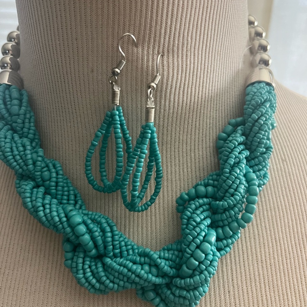 Brand new turquoise beaded necklace with silver and matching earrings